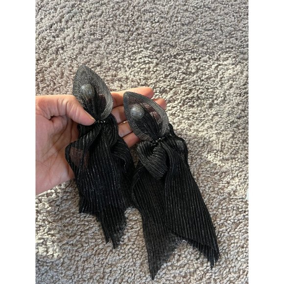 Large Big Black Earring statement bold chunky studs Jet Pierced Pageant fabric - Picture 8 of 8